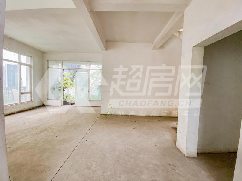 东逸湾（别墅）二手房客厅