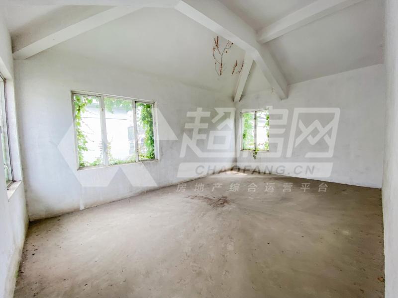 东逸湾（别墅）二手房卧室