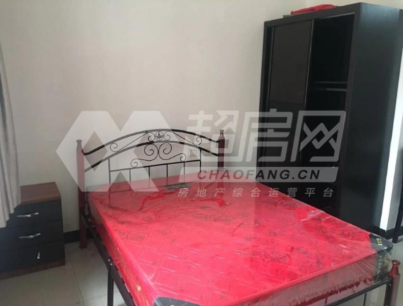 聚丰国际二手房客厅