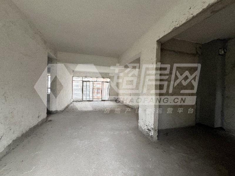御翠豪苑二手房客厅