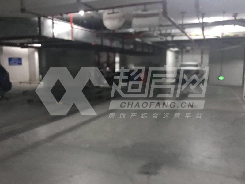 伦教保利中央公园二手房厨房及卫生间