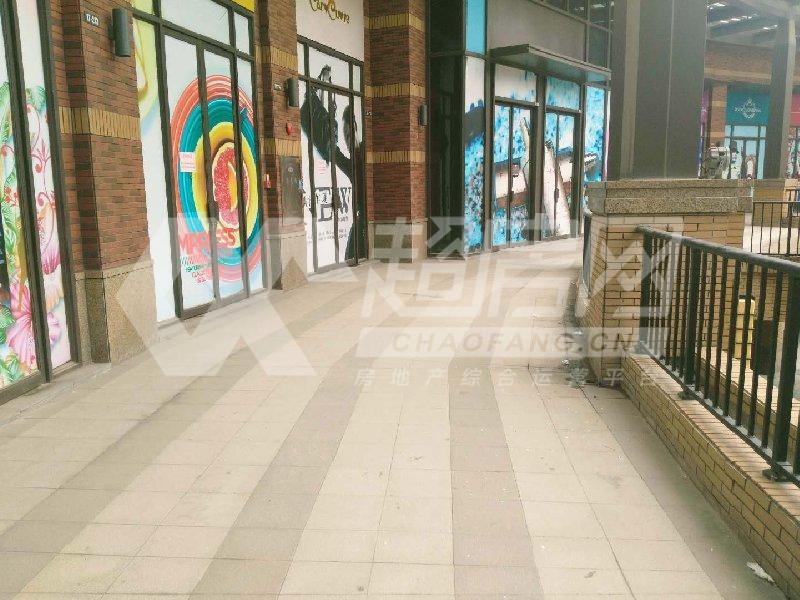 绿地尚品花园二手房卧室