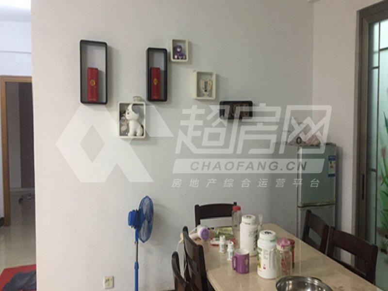 泰景轩二手房阳台