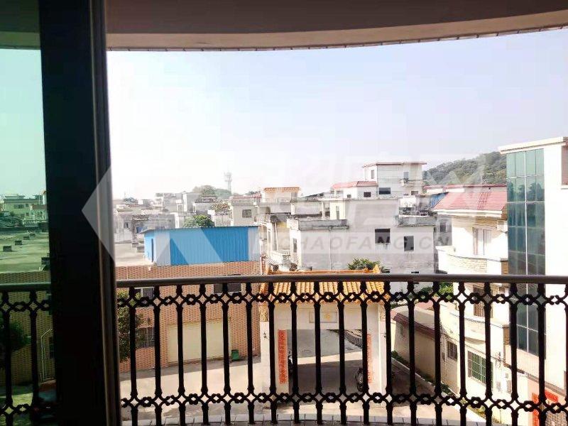 均安碧桂园二手房阳台