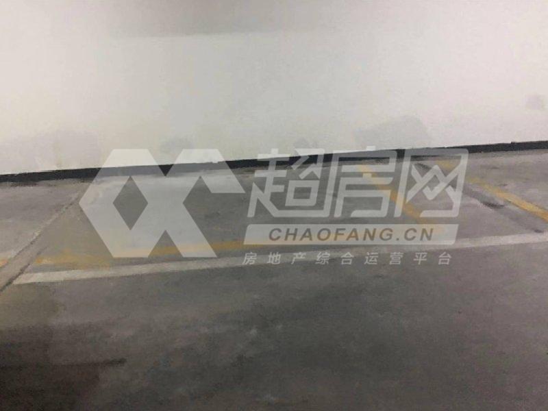 万科缤纷西园二手房卧室