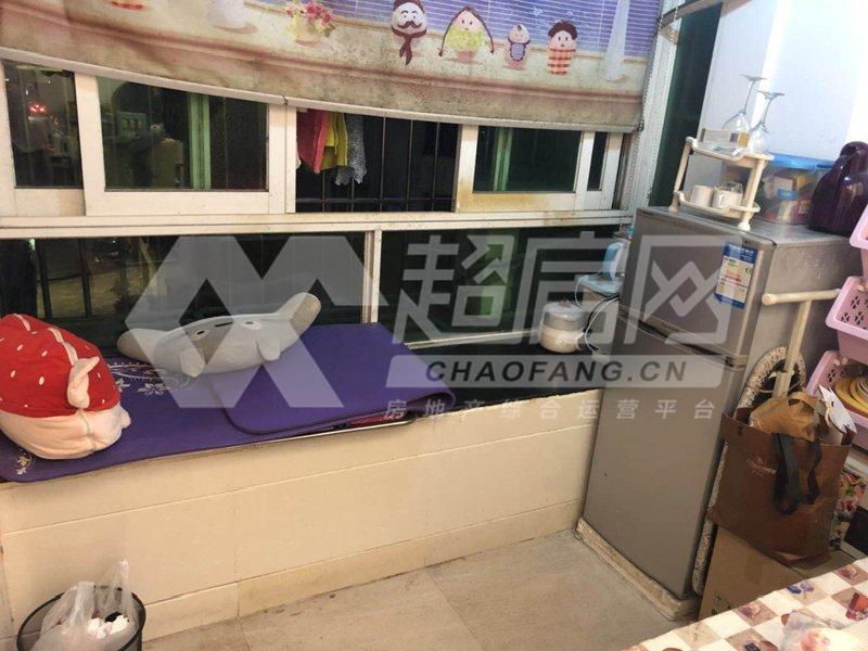 逸翠庭二手房厨房及卫生间