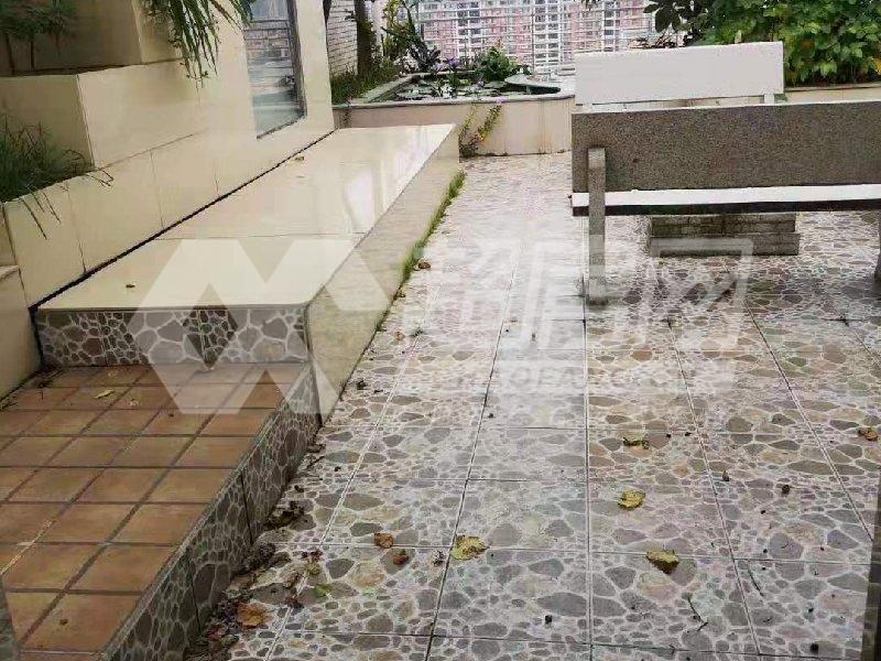 盈逸居出租房厨房及卫生间