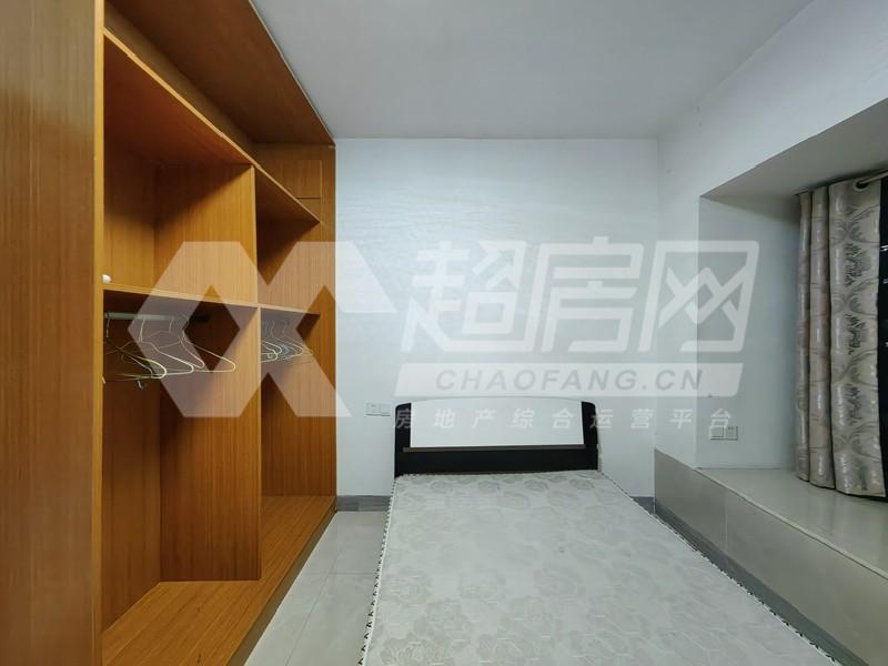 伦教保利中央公园二手房卧室
