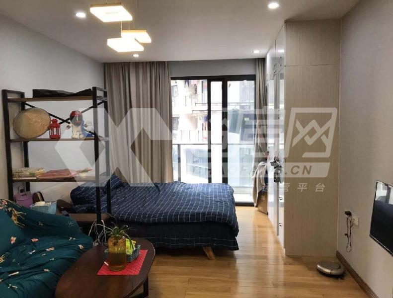 嘉兆台二手房客厅
