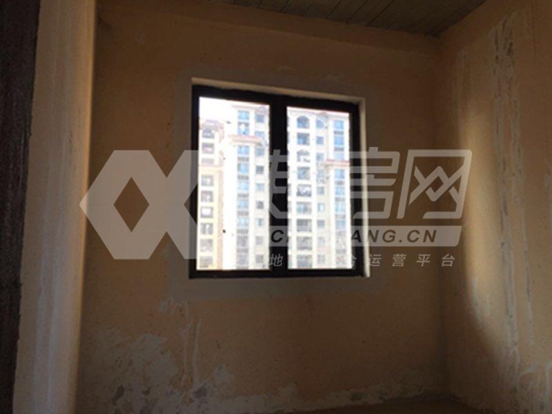 深业城三期二手房客厅