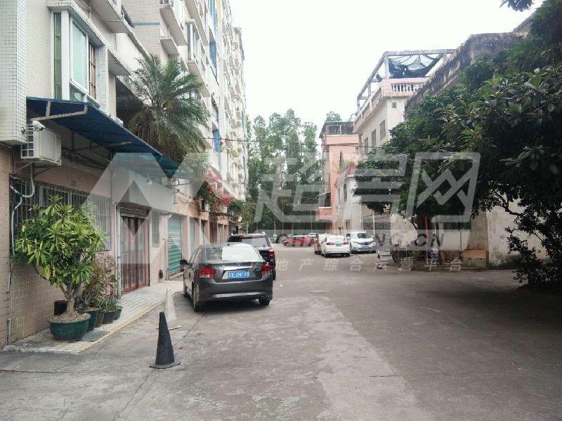 龙基豪庭二手房卧室
