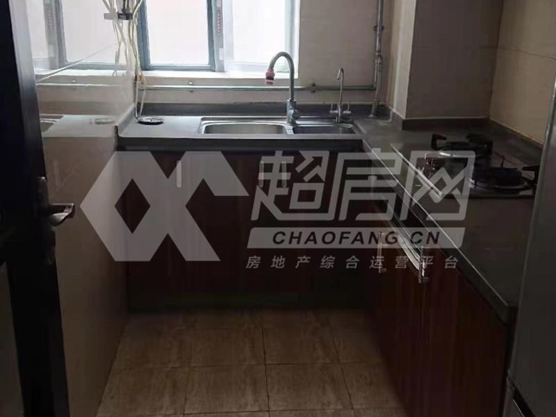 美的翰城花园二手房厨房及卫生间