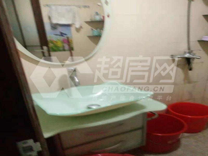星座尚筑二手房厨房及卫生间