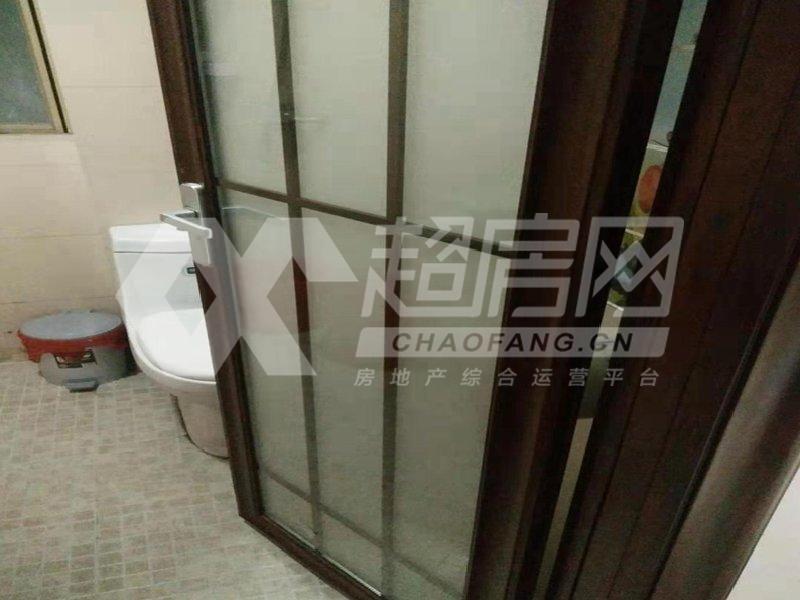 星座尚筑二手房厨房及卫生间