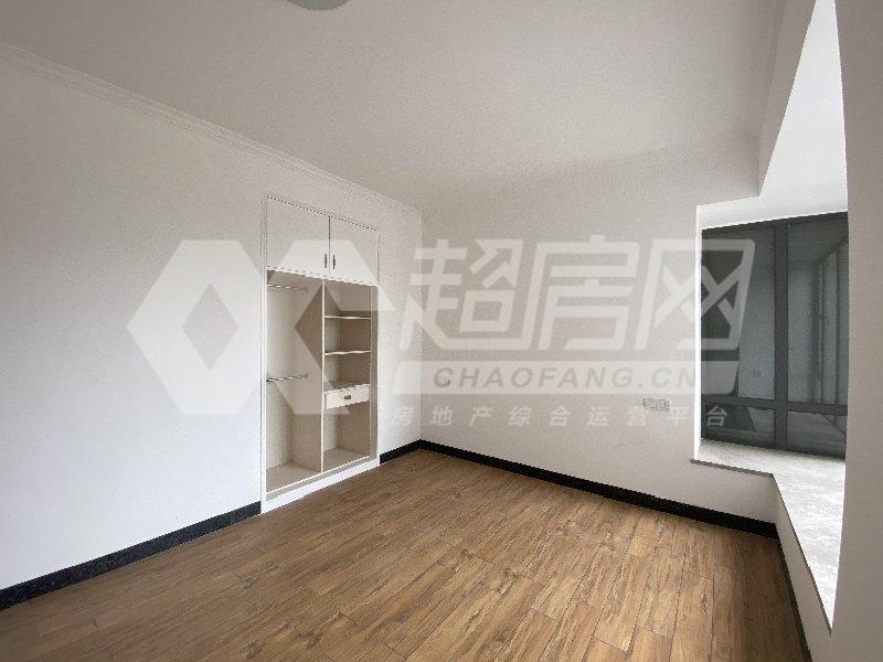 龙江中心二手房书房