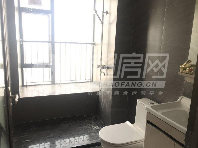 龙江中心二手房阳台