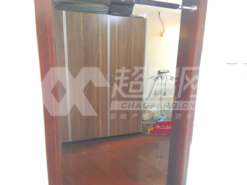 君兰名邸二手房厨房及卫生间