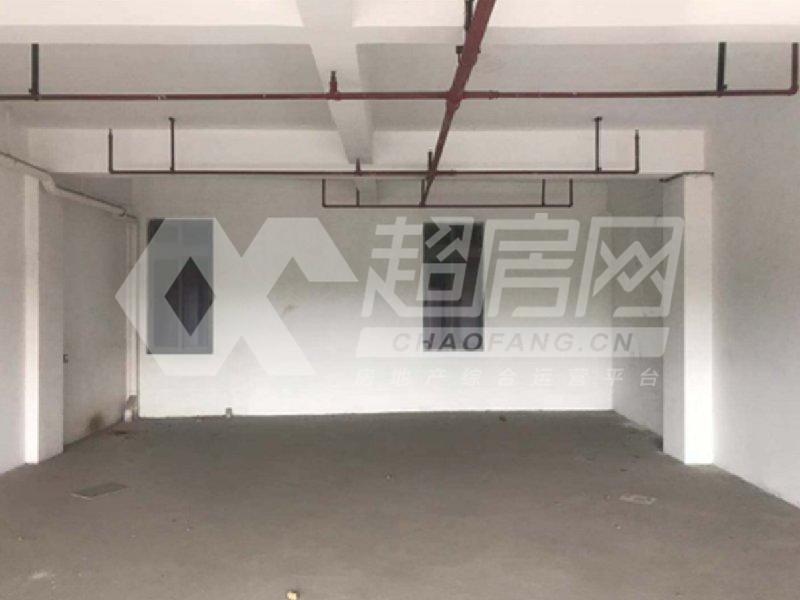 依云水岸二期二手房客厅