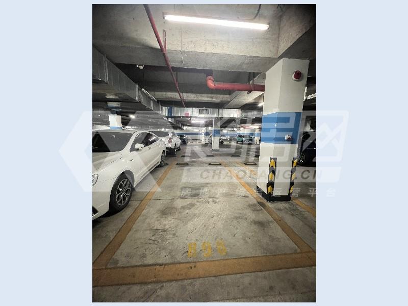 万科沁园二手房厨房及卫生间