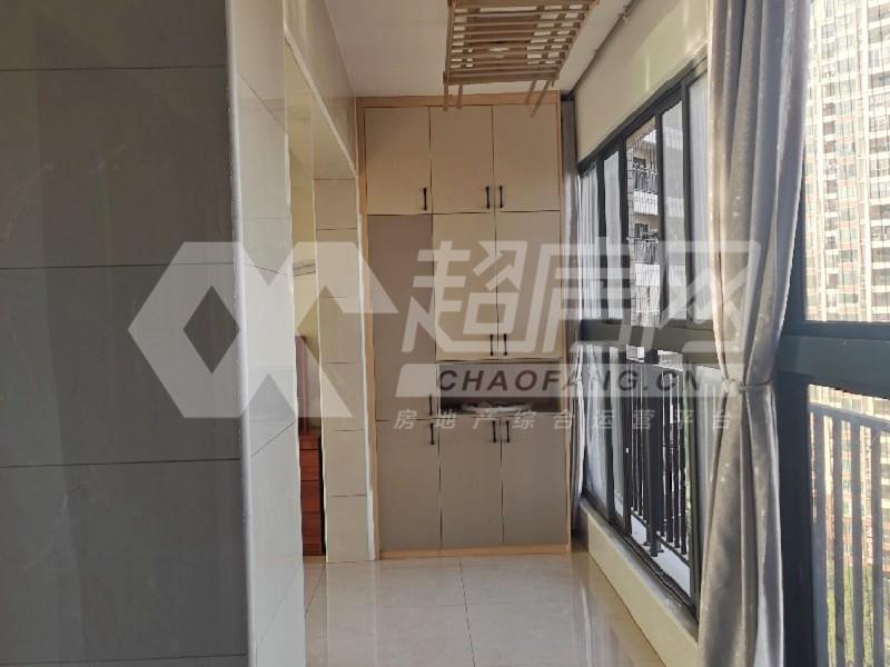 尚苑二手房阳台