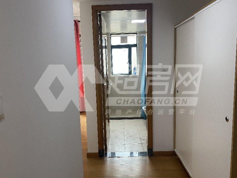 广佛颐景园二手房书房