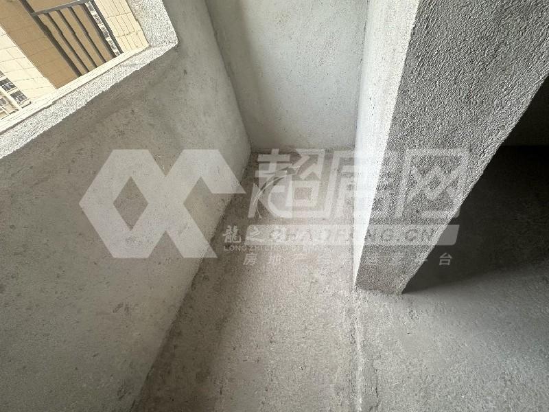 峰汇豪庭二手房卧室