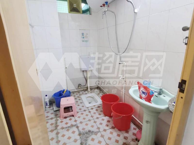 阳光花园（均安）二手房厨房及卫生间