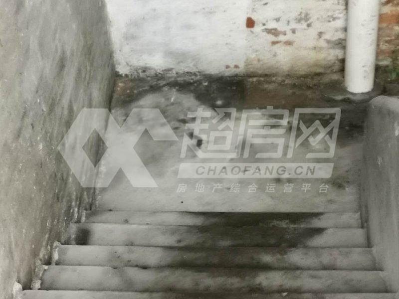 蓬莱新村二手房露台