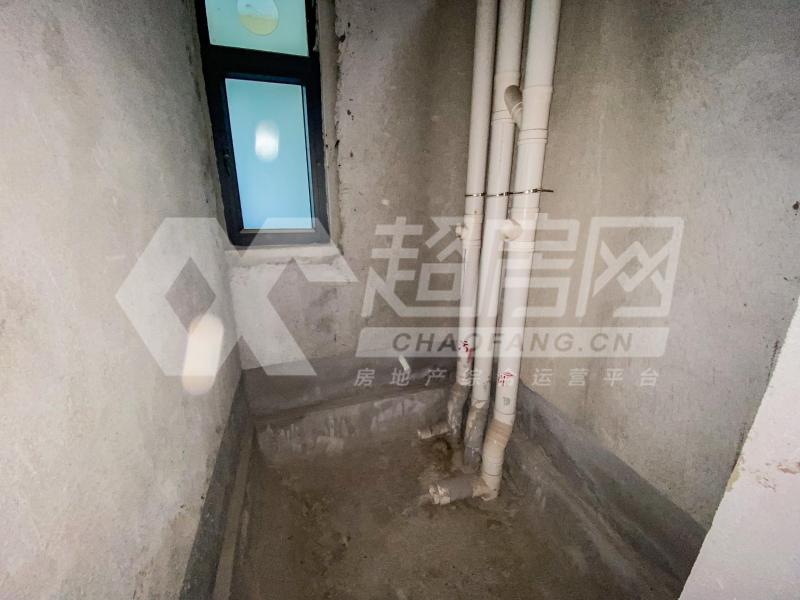康格斯花园二手房厨房及卫生间