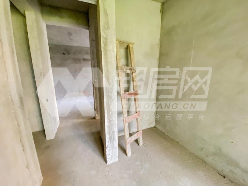 康格斯花园二手房卧室