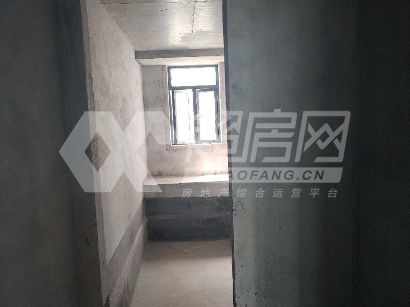 美的御海东郡二手房卧室