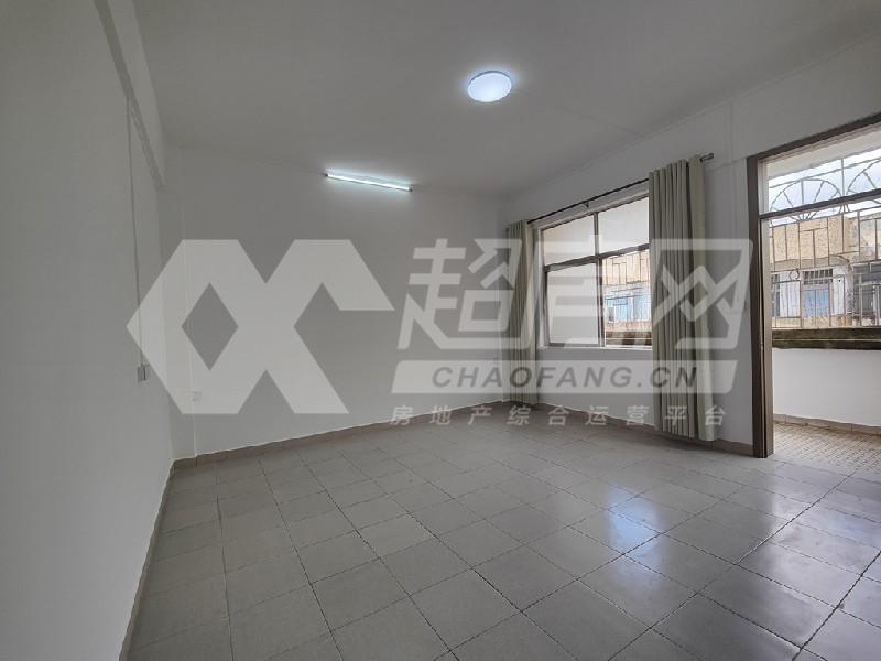 北滘居委会二手房客厅