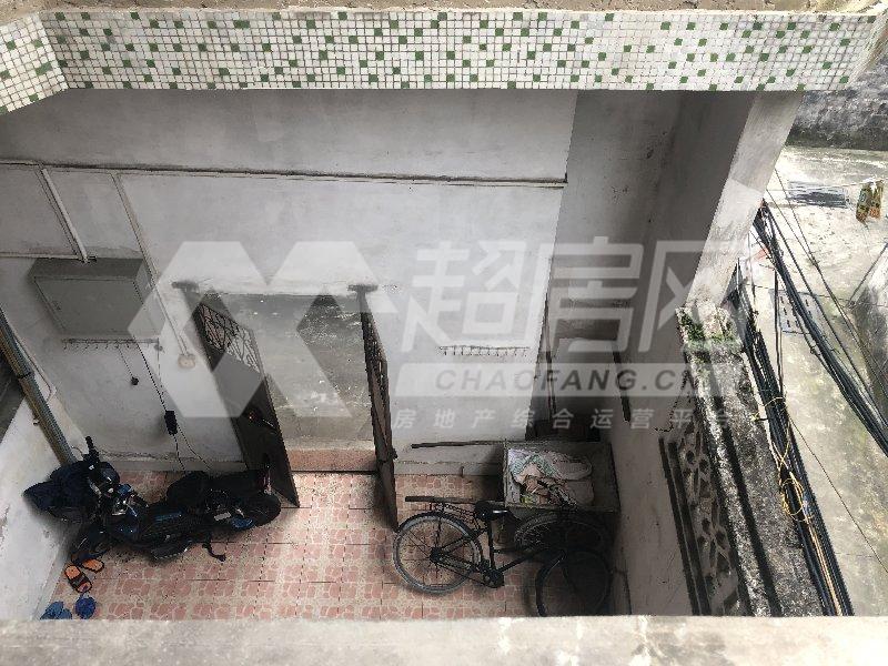南江居委会二手房厨房及卫生间