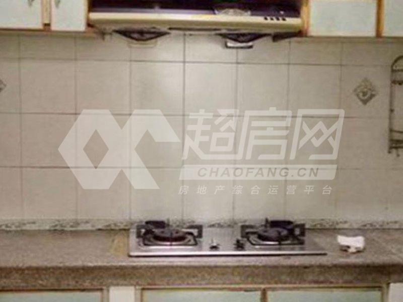 愉景花园二手房厨房及卫生间