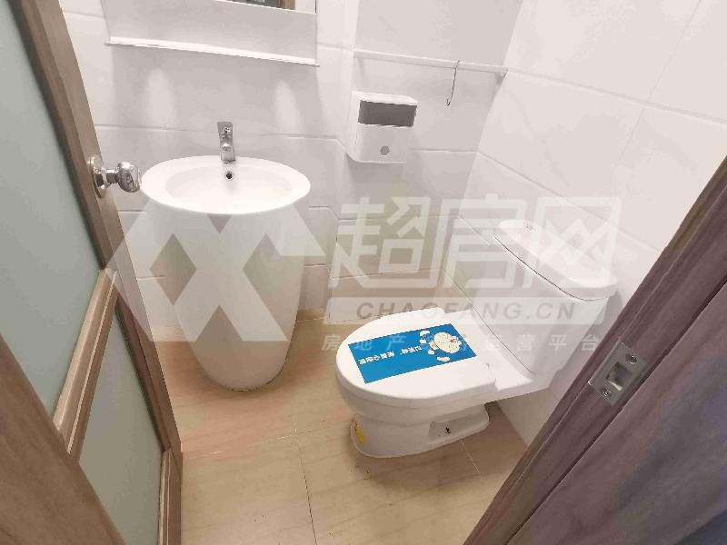碧桂园风情荟庭二手房厨房及卫生间