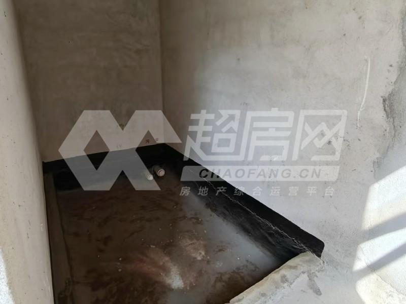 峰汇豪庭二手房厨房及卫生间