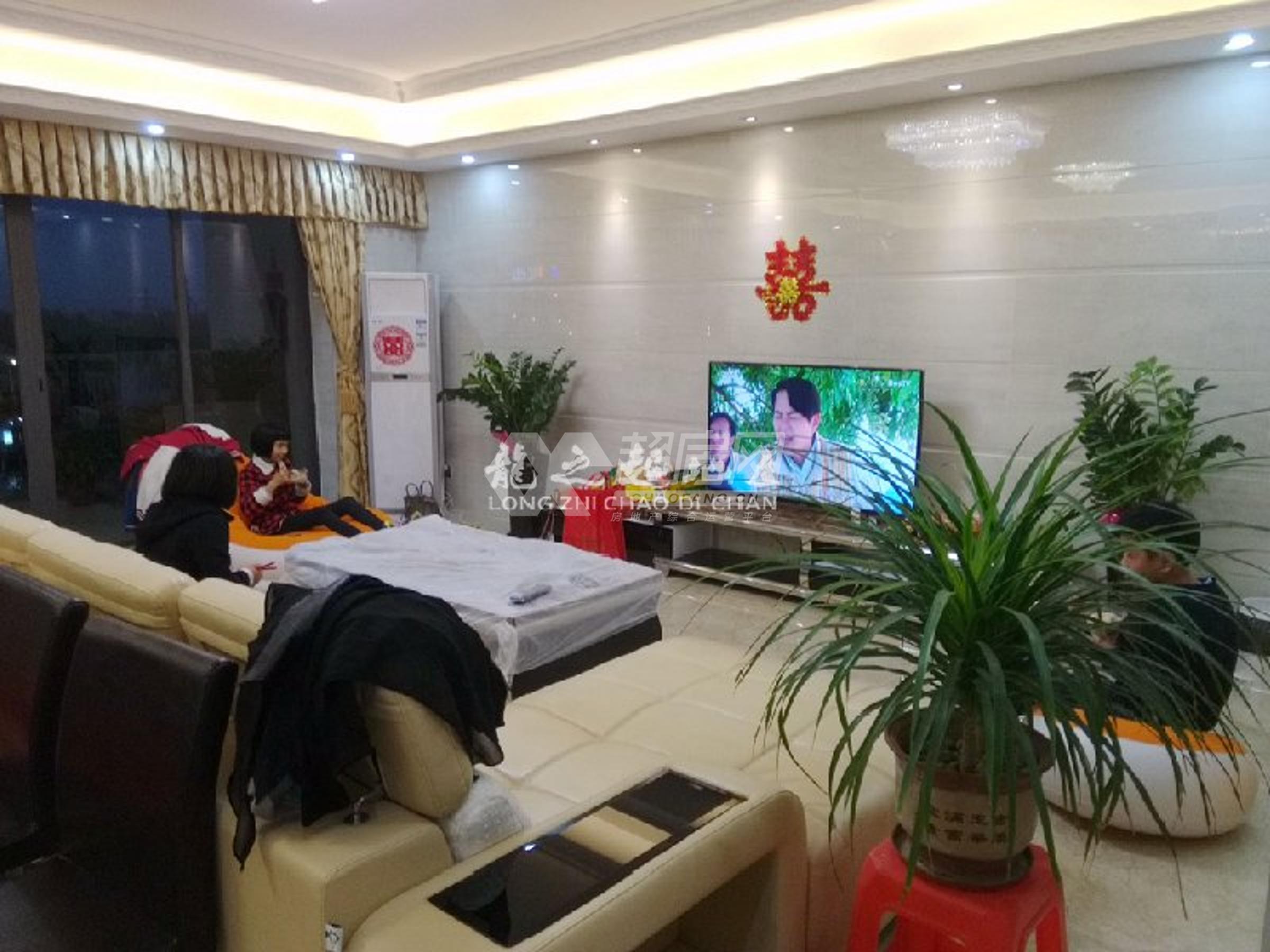 金湾豪庭二手房