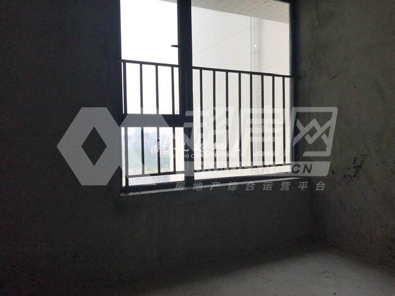 凯蓝滨江二手房客厅
