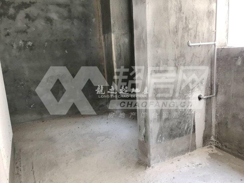 凯蓝滨江二手房书房