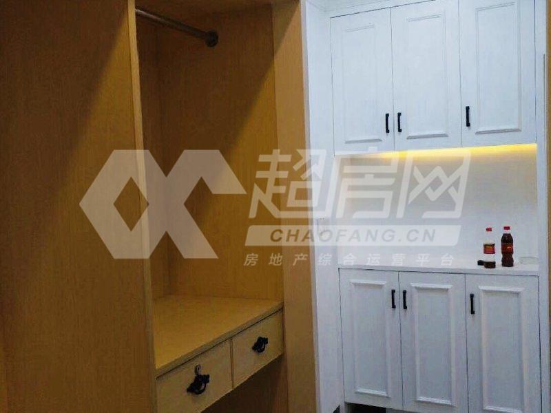 尚悦名都花园出租房厨房及卫生间