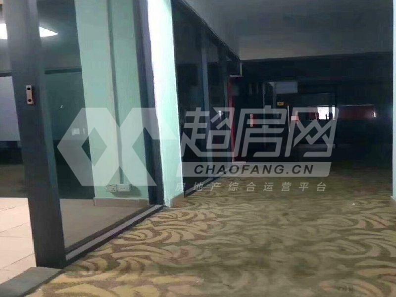 红星居委会二手房客厅