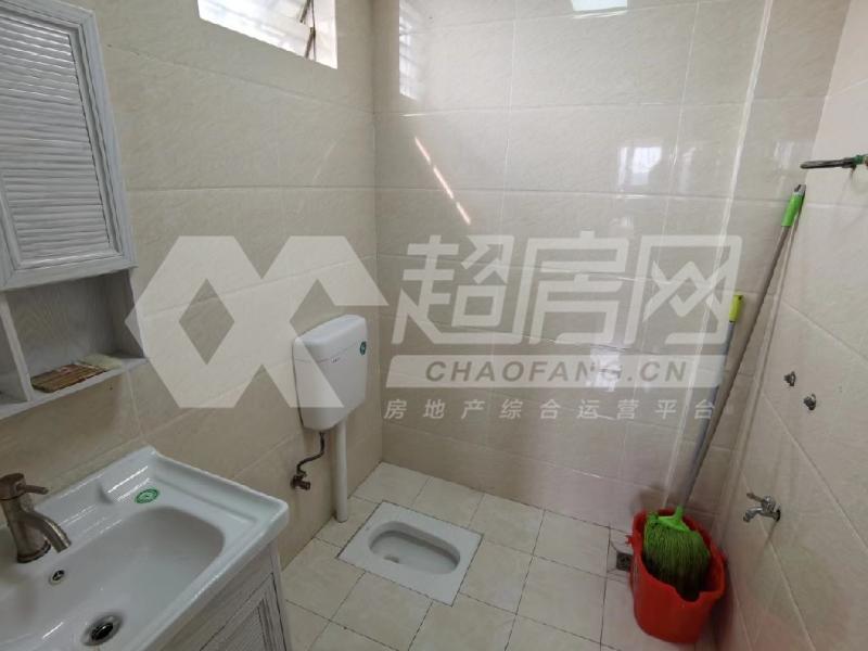 北区连云路二手房厨房及卫生间