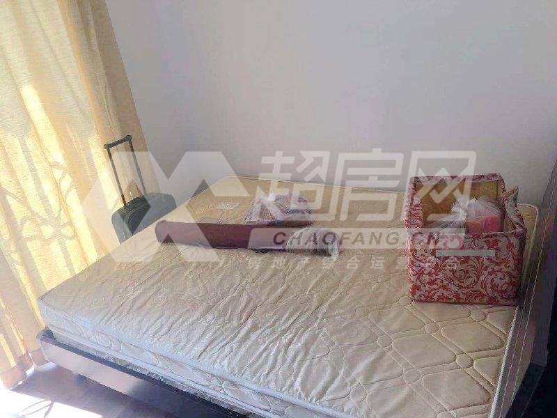 康城尚域二手房卧室