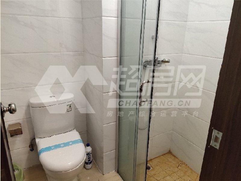 伦教碧桂园御府二手房厨房及卫生间