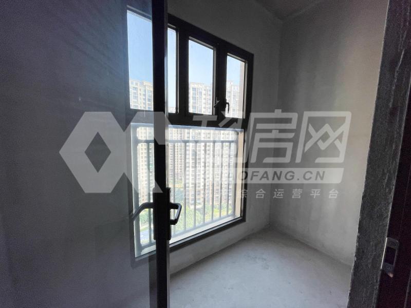 雅居乐万象郡二手房卧室