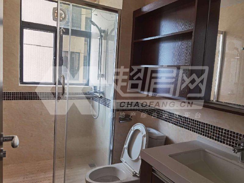 顺德区陈村 藏珑华府 住宅185万