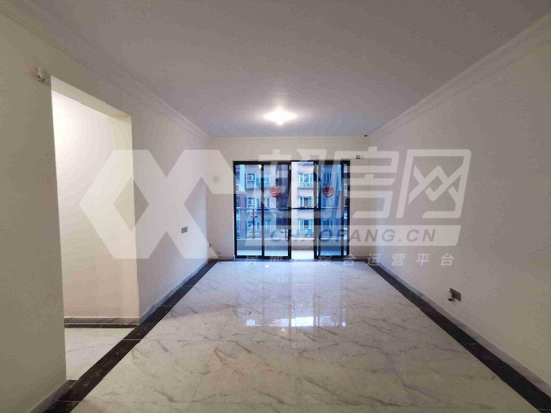 碧桂园智慧家二手房客厅