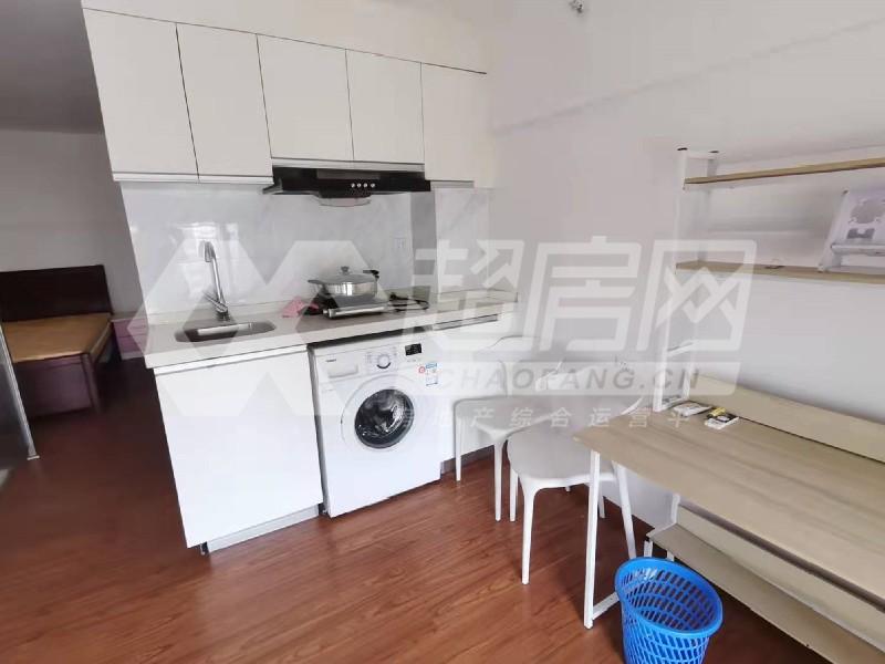 乐汇公馆二手房客厅