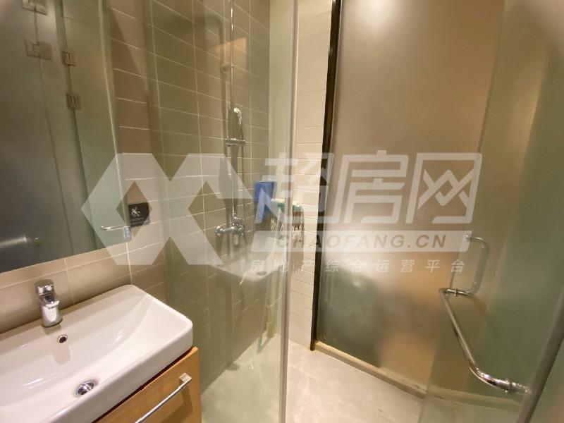 宏汇城二手房厨房及卫生间