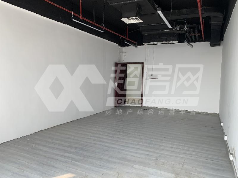 慧聪家电城二手房客厅